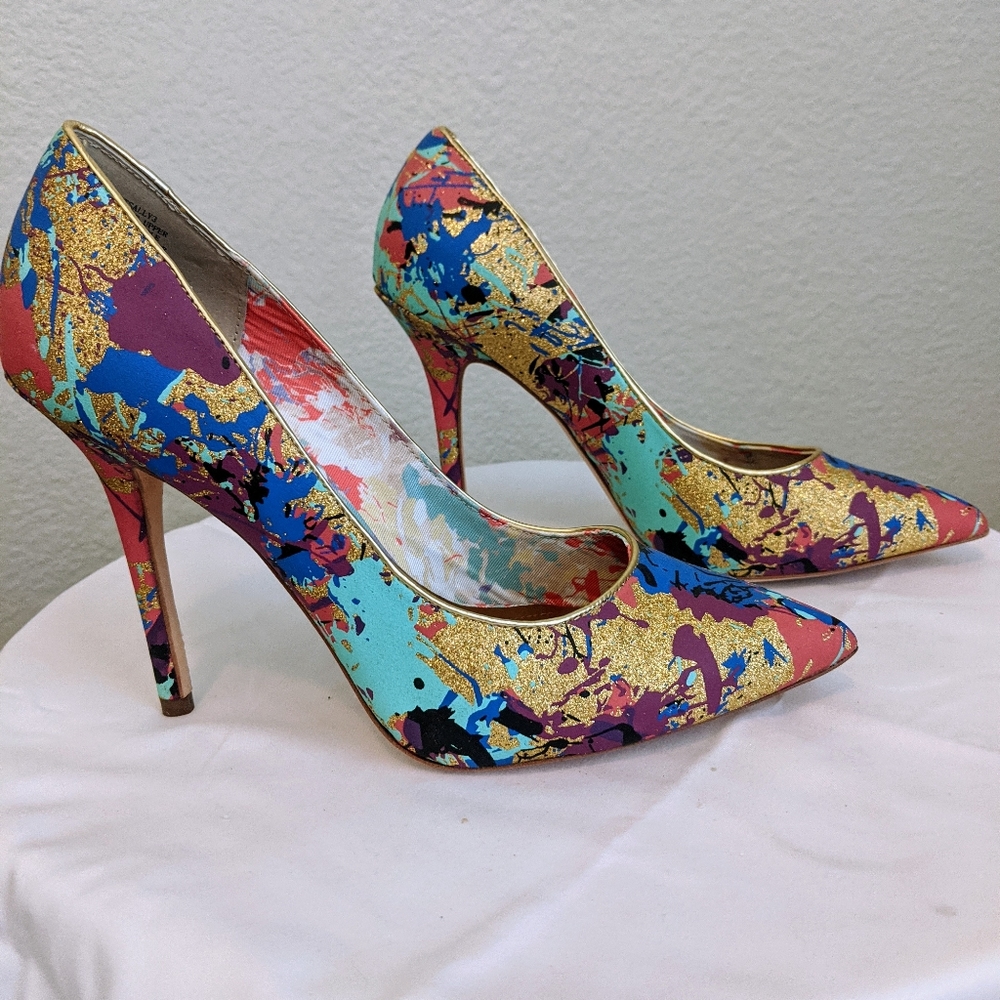 Boutique 9 Sally Heel